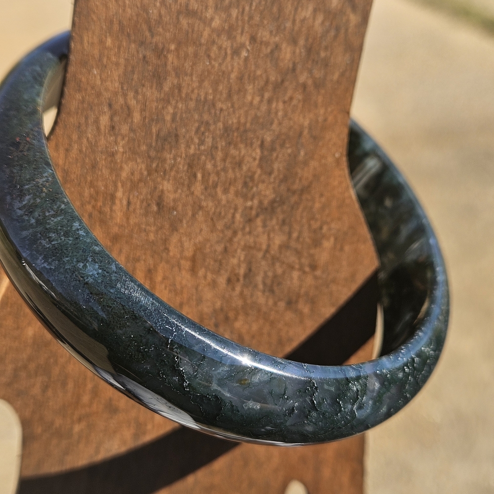 Moss Agate Hard Bangle - Picture 3 of 3